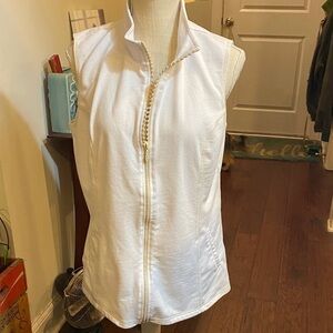 Quacker factory Women's White Sleeveless Zip-Up Top